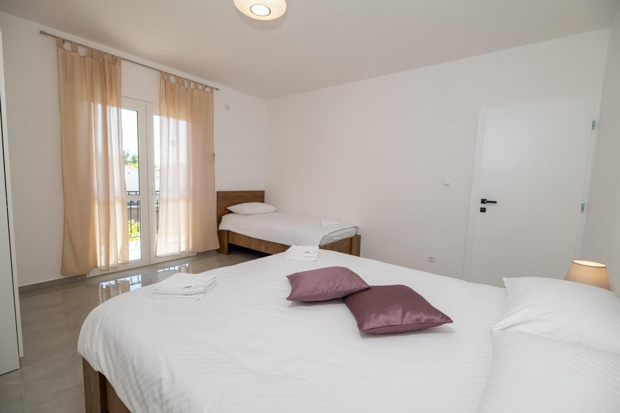 Apartments Zora Seline Room photo
